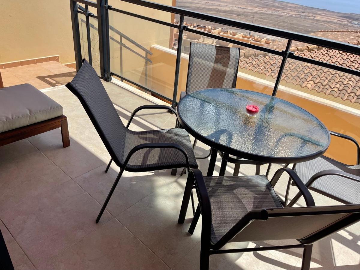 Vivienda Adosada En Castillo, كاليتا ذي فوستي المظهر الخارجي الصورة