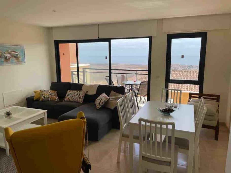 Vivienda Adosada En Castillo, كاليتا ذي فوستي المظهر الخارجي الصورة