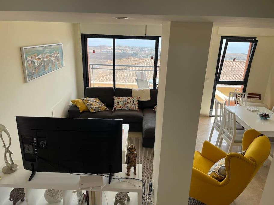 Vivienda Adosada En Castillo, كاليتا ذي فوستي المظهر الخارجي الصورة